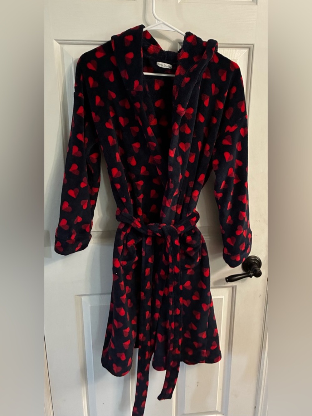 Vera Bradley Navy and Red Plush Robe with Heart Detail